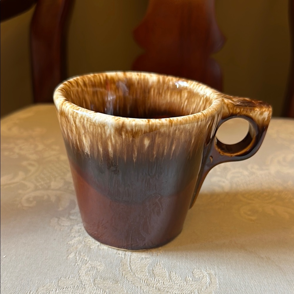 Hull USA brown drip glaze pottery mug, 1950s, small chip on bottom